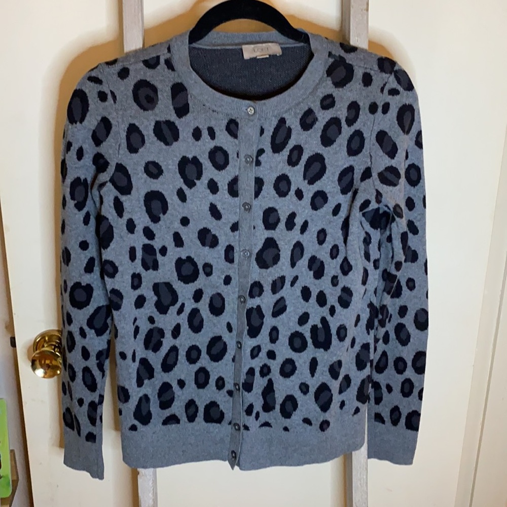 Long sleeve button up leopard print cardigan